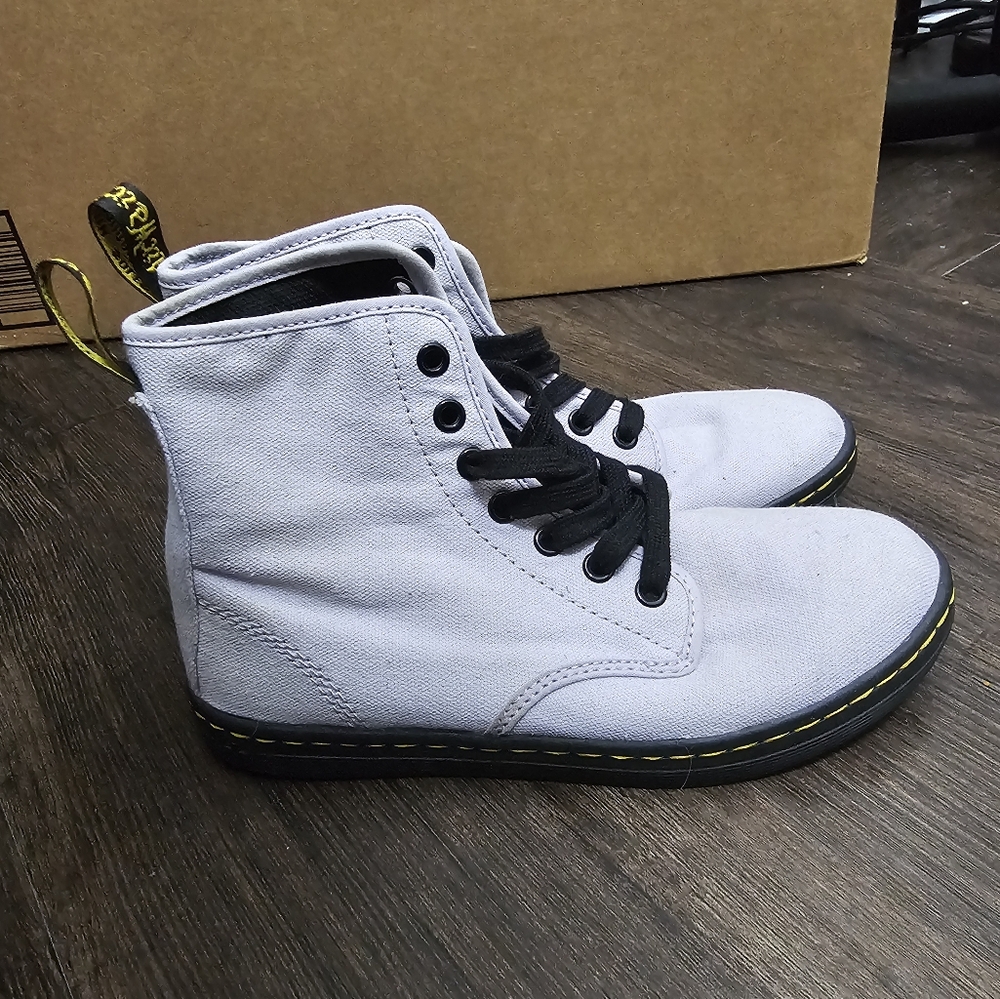 Dr. Martens shoreditch